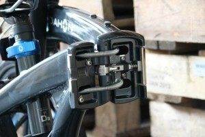 internal cable routing dahon hinge