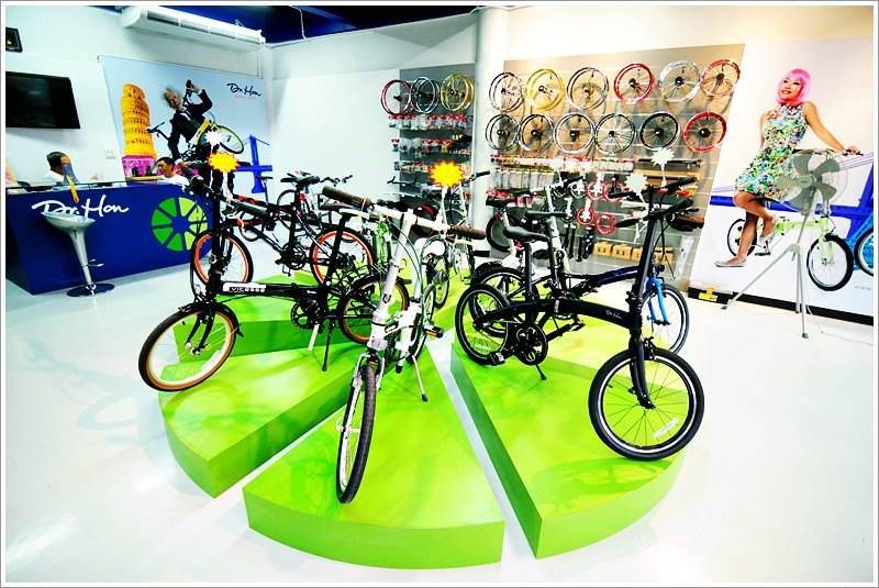 Folding Bikes by DAHON  Brand Store  Opening in Thailand